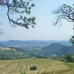 La Piana Dei Castagni * Castel dʼAiano