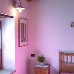La Piana Dei Castagni Farmház