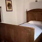 La Piana Dei Castagni Farma