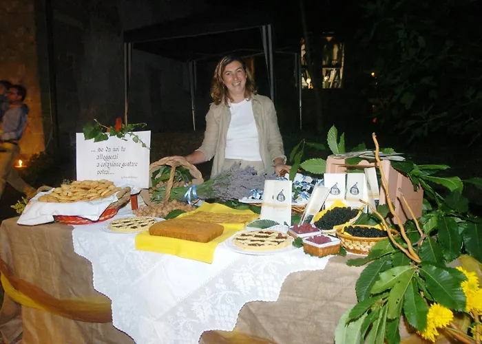 La Piana Dei Castagni Farm stay *