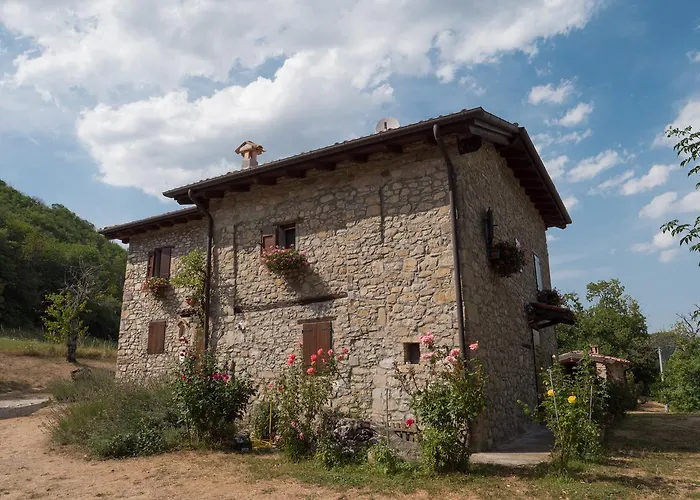 La Piana Dei Castagni